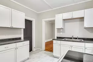 3719 Minnesota Ave, Saint Louis, MO 63118 - Photo 12