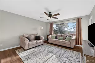 3 Fairways Cir, Saint Charles, MO 63303 - Photo 6