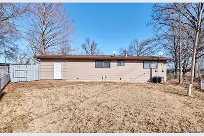 1610 Jackson Lane, Florissant, MO 63031 - Photo 46