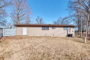 1610 Jackson Ln, Florissant, MO 63031 - Photo 46