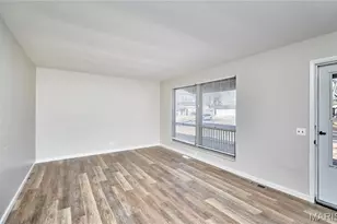 1610 Jackson Ln, Florissant, MO 63031 - Photo 6