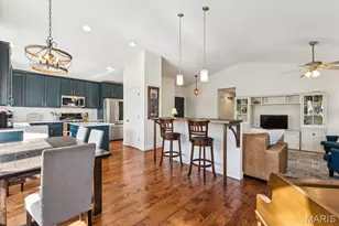 897 Top Notch Ln, Eureka, MO 63025 - Photo 8