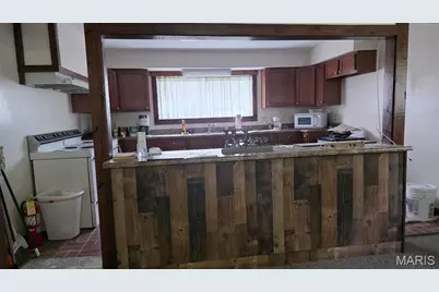 400 N 3rd Street, De Soto, MO 63020 - Photo 6