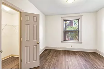 3654 Shaw Boulevard #2 East, Saint Louis, MO 63110 - Photo 10