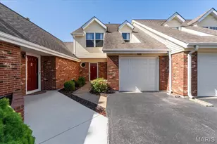 352 Windsor Pl, Saint Peters, MO 63376 - Photo 1