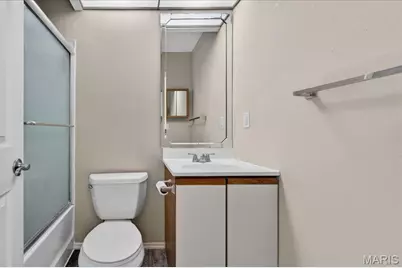 352 Windsor Place #B, Saint Peters, MO 63376 - Photo 18