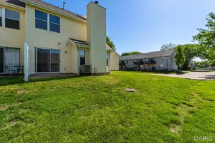 352 Windsor Pl, Saint Peters, MO 63376 - Photo 24