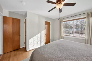 1335 Pinetree Ln, Webster Groves, MO 63119 - Photo 16