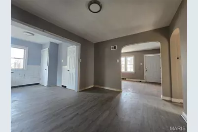 309 Newell Drive, Ferguson, MO 63135 - Photo 18