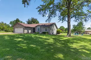 2042 St Paul Rd, O'Fallon, MO 63366 - Photo 4