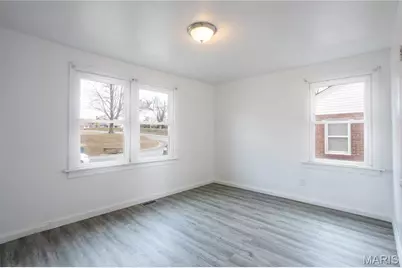 2604 Avie Drive, Jennings, MO 63136 - Photo 10