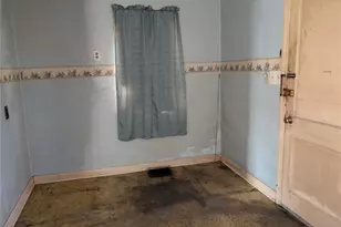 3236 Royalton Ave, Breckenridge Hills, MO 63114 - Photo 8