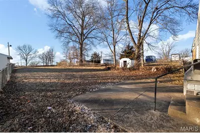 2221 Wolter Avenue, Saint Louis, MO 63114 - Photo 26