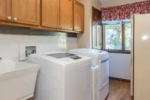 1620 Chalmers Dr, Chesterfield, MO 63017 - Photo 20