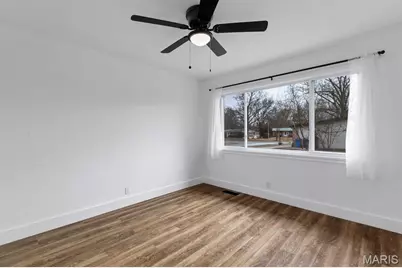 2780 Narraganset Drive, Florissant, MO 63033 - Photo 18