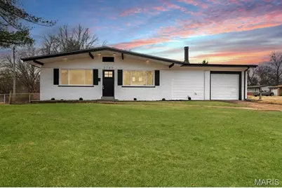 2780 Narraganset Drive, Florissant, MO 63033 - Photo 2