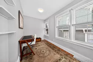 324 Stark Ct, Webster Groves, MO 63119 - Photo 16