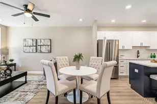 3467 Giles Ave, Saint Louis, MO 63116 - Photo 8