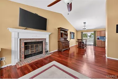 557 Woodlyn Crossing, Ballwin, MO 63021 - Photo 8