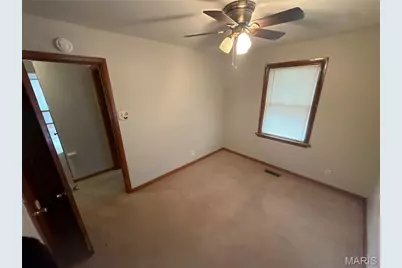 223 Wiegel Drive, Ferguson, MO 63135 - Photo 34