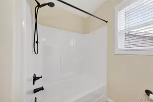 178 Shadow Pointe Dr, Wentzville, MO 63385 - Photo 22