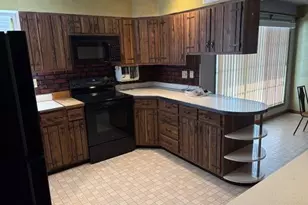 418 N Service Rd, Saint Peters, MO 63376 - Photo 4