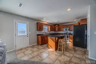 20517 Luna Rd, Waynesville, MO 65583 - Photo 8