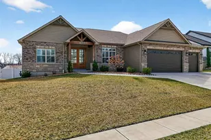 402 Knothole Ln, Wentzville, MO 63385 - Photo 1