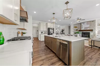 402 Knothole Lane, Wentzville, MO 63385 - Photo 14