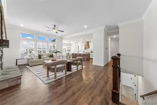 402 Knothole Ln, Wentzville, MO 63385 - Photo 8