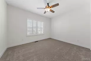 402 Knothole Ln, Wentzville, MO 63385 - Photo 30