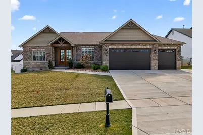 402 Knothole Lane, Wentzville, MO 63385 - Photo 2