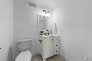 402 Knothole Ln, Wentzville, MO 63385 - Photo 56