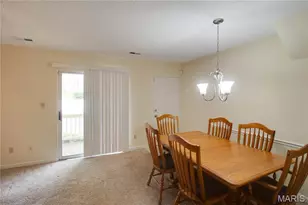 9041 N Swan Cir, Brentwood, MO 63144 - Photo 8