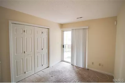 9041 N Swan Circle, Brentwood, MO 63144 - Photo 20