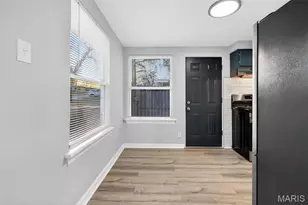 19 Marquette Dr, Florissant, MO 63031 - Photo 4