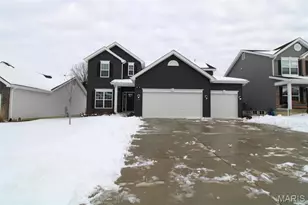 130 Prairie Wind Dr, Wentzville, MO 63385 - Photo 2