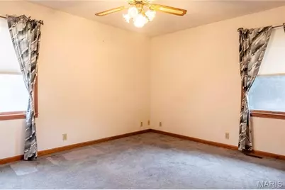 581 Highway Z, Silex, MO 63377 - Photo 16