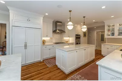 150 Carondelet Plaza #1701, Clayton, MO 63105 - Photo 22