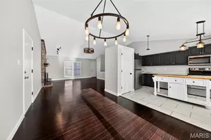 2128 Monks Hollow Dr, Florissant, MO 63031 - Photo 12