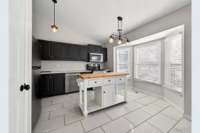 2128 Monks Hollow Drive, Florissant, MO 63031 - Photo 16