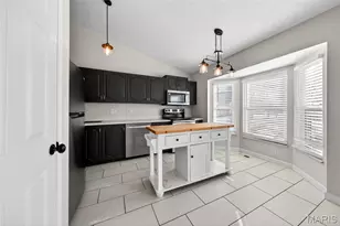 2128 Monks Hollow Dr, Florissant, MO 63031 - Photo 16