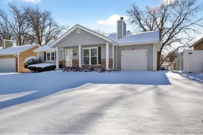 2128 Monks Hollow Drive, Florissant, MO 63031 - Photo 4