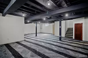 5500 Lindenwood, Saint Louis, MO 63109 - Photo 16