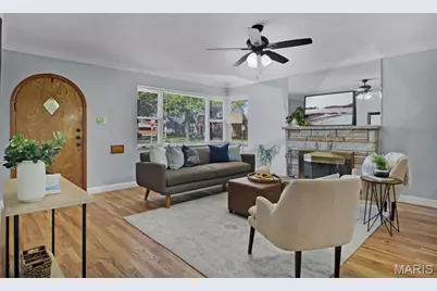 5500 Lindenwood, Saint Louis, MO 63109 - Photo 2