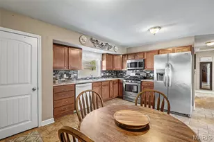 111 Macarthur St, New Haven, MO 63068 - Photo 6