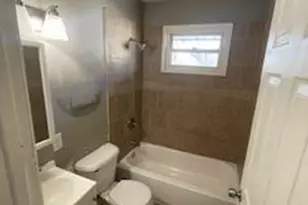 95 Florissant Park Dr, Florissant, MO 63031 - Photo 10