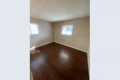 95 Florissant Park Drive, Florissant, MO 63031 - Photo 8