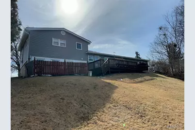 35 Holiday Drive, Hannibal, MO 63401 - Photo 2