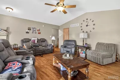 1120 Hawthorne Drive, Desloge, MO 63628 - Photo 10